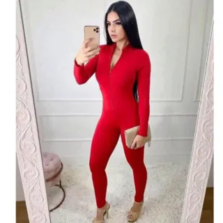 Macacão Virgínia Gringa Suplex e Canelado - Detalhe de Zíper na Frente - Azul