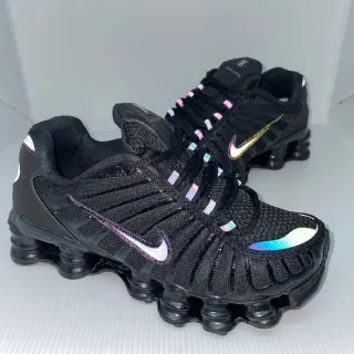 Promoção imperdível: Tênis confortável unissex masculino e feminino com 12 molas, refletivo Preto Arco Iris camaleão - Arco Iris