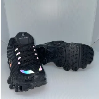 Promoção imperdível: Tênis confortável unissex masculino e feminino com 12 molas, refletivo Preto Arco Iris camaleão - Arco Iris