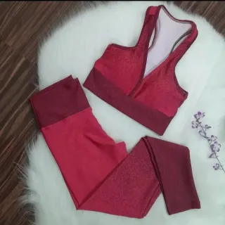 Roupa de Treino Feminina: Conjunto Legging e Top Fitness para Academia - Verde água