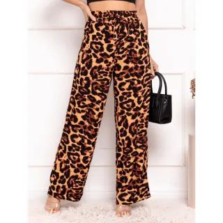 Estampa oncinha pantalona feminina: calça com estilo e elegância