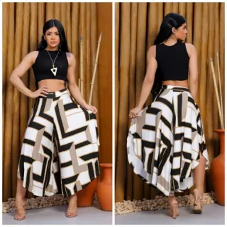 Pantacourt Estampada e Lisa - Tam. Único 38 ao 48 - Verde Militar