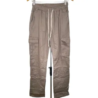 Calça Larga Parachute Caqui Unissex - Raryel - Calça Larga Cinza Cargo