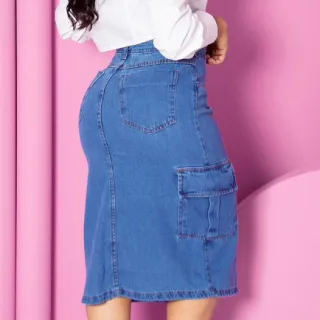 Moda Evangélica: Saia Jeans Longa Confortável, Cintura Alta com Botão - A
