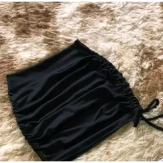 Saia de biquíni com 3 peças - Compre online na Raryel - Amarelo néon 3 peças