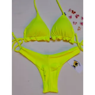 Saia de biquíni com 3 peças - Compre online na Raryel - Amarelo néon 3 peças