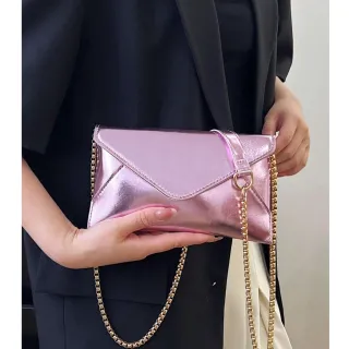 Bolsa de Festa Metalizada Feminina Envelope com Alça de Corrente - tamanho maior prata