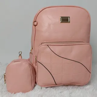 Bolsa Feminina de Couro Mochila - Preta