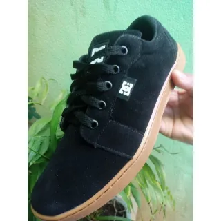 Calçado masculino unissex - Skatista: Tenis Skate com sola braqueada (costurada) - Caramelo (2 die)