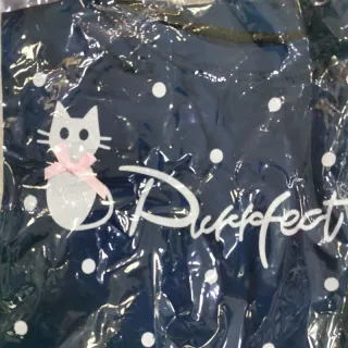 Moda feminino: Camiseta estampa gatinha manga curta em Viscolycra - Cinza