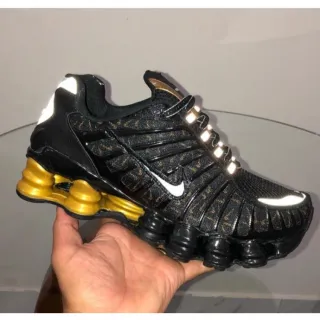 Promoção Tênis Masculino Refletivo com 12 Molas - Vermelho