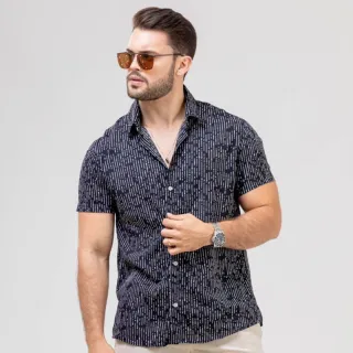 Blusa masculina listrada de botão em viscose - Camisa manga curta masculina