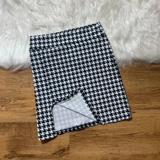 Alta Qualidade Saia Feminina Curta Fendinha Lateral - Varias Cores - Pata de Gato