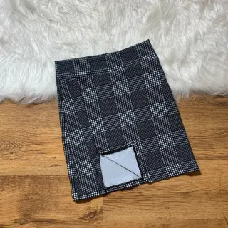 Alta Qualidade Saia Feminina Curta Fendinha Lateral - Varias Cores - Pata de Gato