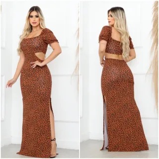 Manguinha longa feminina com vestido de fenda lateral - Onça detalhes