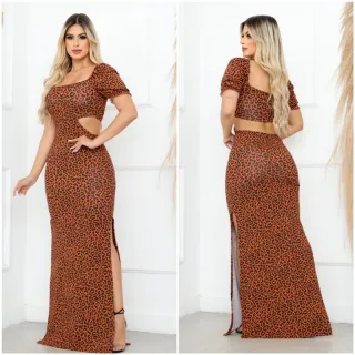 Manguinha longa feminina com vestido de fenda lateral - Onça detalhes