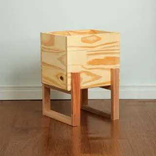 Cachepo Quadrado de Madeira Estilo Industrial Moderno Mel/Preto - Preto/Mel - MOV110