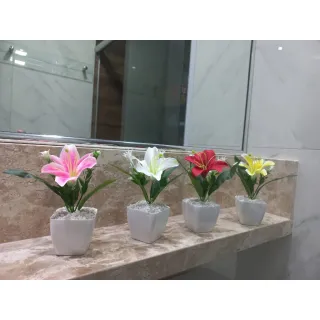 Decoração com Kit de 4 Vasos Artificiais de Flores - Opção 2
