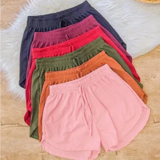 Shorts Soltinho Malha Canelada Feminino - Casual/Academia - Verde Militar