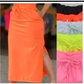 Moda blogueira: Saia Jogger Midi em moletom, cores neon novas - G1