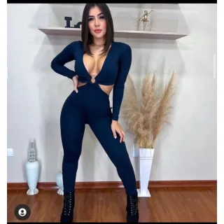 Poliamida macacão: compre online na Raryel - Vermelho