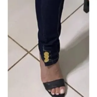 Top Calça Jeans Feminina Lançamento Cintura Alta com Elastano - Botão na barra