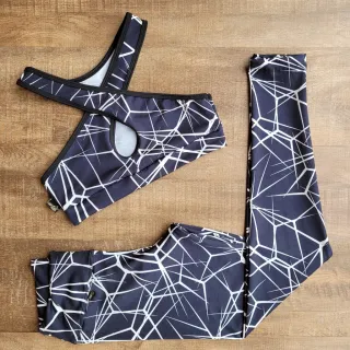 Conjunto Fitness Feminino Calça e Top para Academia - Estampa 04