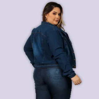 Novidade Premium: Jaqueta Jeans Plus Size Lavagem Clara Média Escura Com Elastano - Atenas Jeans - Medio