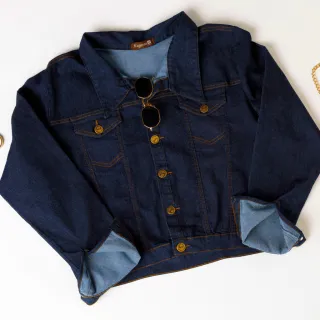 Jaqueta Lisa Plus Size Feminina Jeans Coloração Clara - Atenas Jeans - Tom Escuro