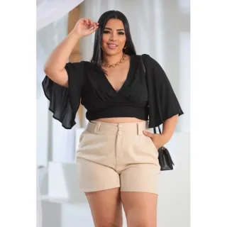 Short Pink Plus Size Social Feminino com botões encapados - Verde Bandeira