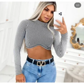 Cropped Luxo Feminino Com Bojo, Manga Longa e Gola Alta - Roxo
