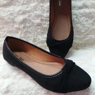 Sapato Feminino Sapatilha - Modelos de Sapatilhas Femininas - Camurça Nude Bico Nude Verniz