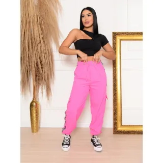 Modelo Tik Tok Calça Feminina Tactel Cargo Jogger com Bolsos Laterais - Azul