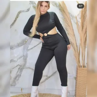 Moda gringa: Macacão longo 3D com abertura lateral - Branco