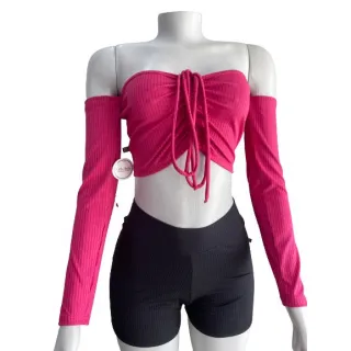 Tendência Ciganinha: Cropped Feminino Franzido Ombro a Ombro - Preto