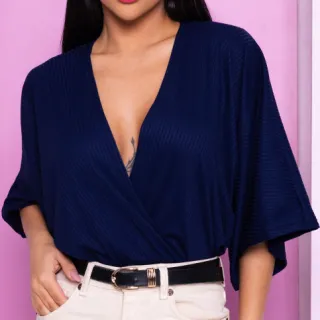 Cropped Feminino Blusa Transpassada Decote V Manga Morcego - Fúcsia