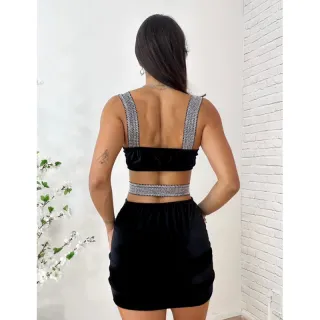 Vestido Colado de Veludo com Bojo para Festa - Preto