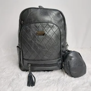 Bolsa Feminina de Couro Mochila - Preta