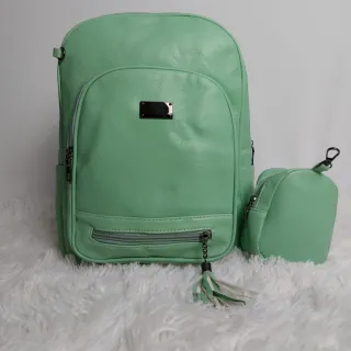 Bolsa Feminina de Couro Mochila - Preta