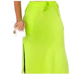 Moda evangélica: Saia Midi Jogger em moletom - GG