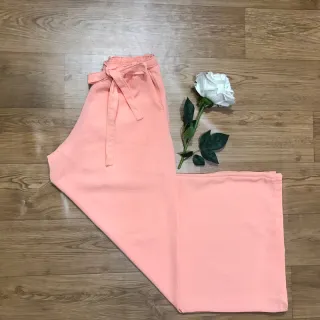 Pantalona Calça: Moda e Conforto em um só Produto - Preto