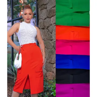 Saia com fenda na frente, midi cargo alfaiataria com bolsos laterais - Pink