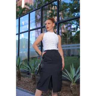 Saia com fenda na frente, midi cargo alfaiataria com bolsos laterais - Pink