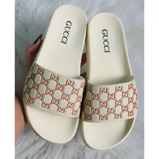 Frete grátis! Envio imediato do Chinelo Slide Unisex Premium