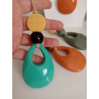 Escolha vários modelos de maxi colar feminino - Preto amêndoa