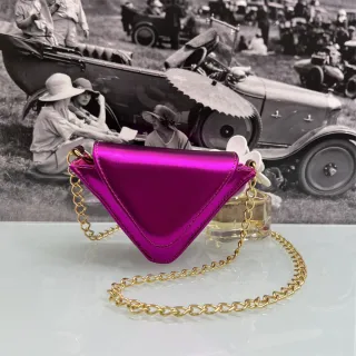 Bolsa de festa em couro envernizado com brilho glitter - Dourado