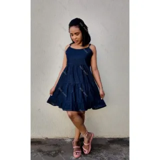 Vestido Jeans Claro Curto Feminino Camadinha - Jeans claro tamanho unico