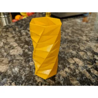 Decoração com Vasos 3D de 20 Cm - Raryel - Modelo 1