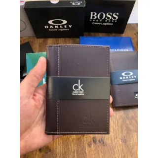 Carteira Masculina Varias Marcas Couro Legitimo RG-CNH - OKLY PRETA CARIMBO