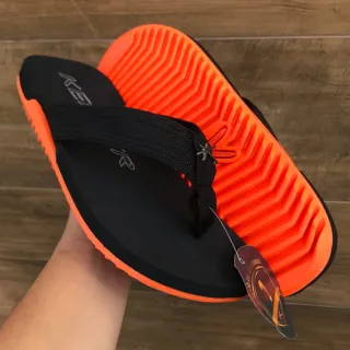 Confira o Confortável e Estiloso Lançamento Chinelo Kenner em Várias Cores - Todo preto